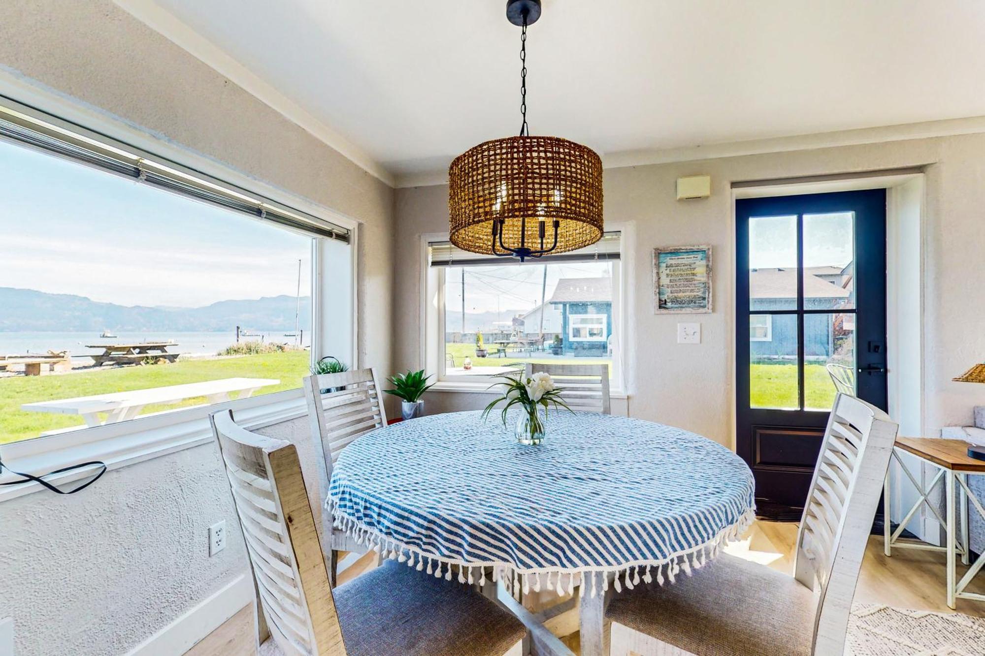 Erikson Beach House Bow Экстерьер фото