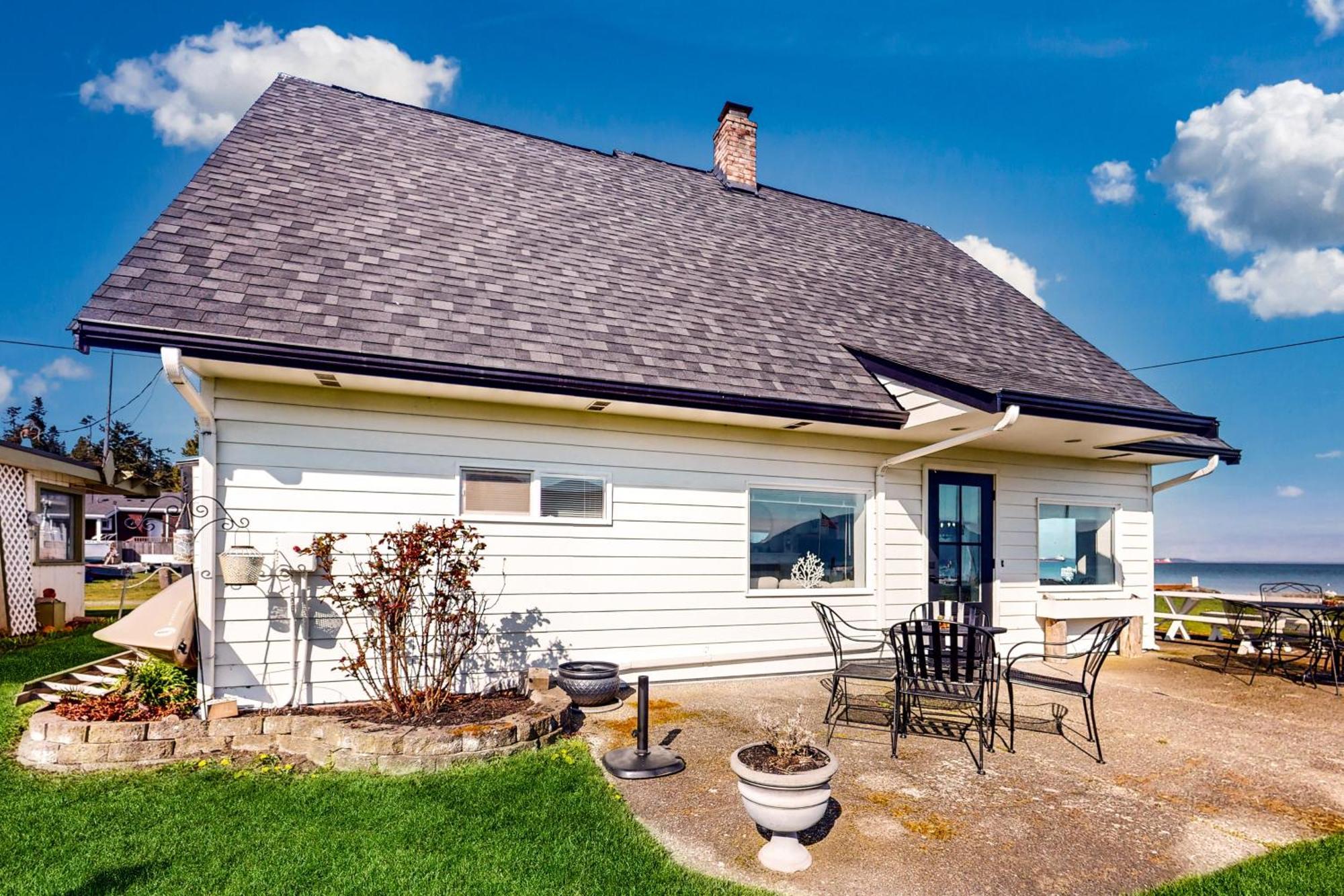Erikson Beach House Bow Экстерьер фото