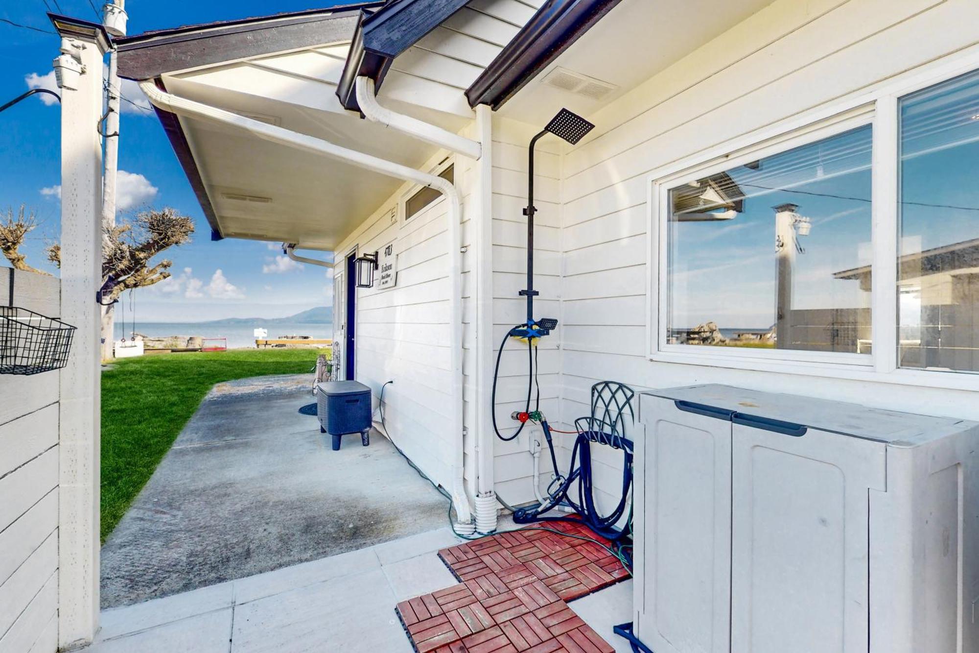 Erikson Beach House Bow Экстерьер фото