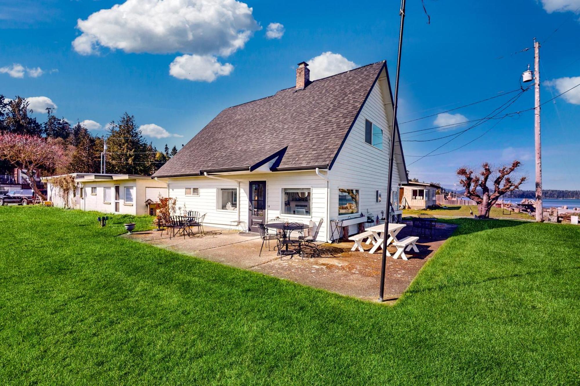 Erikson Beach House Bow Экстерьер фото